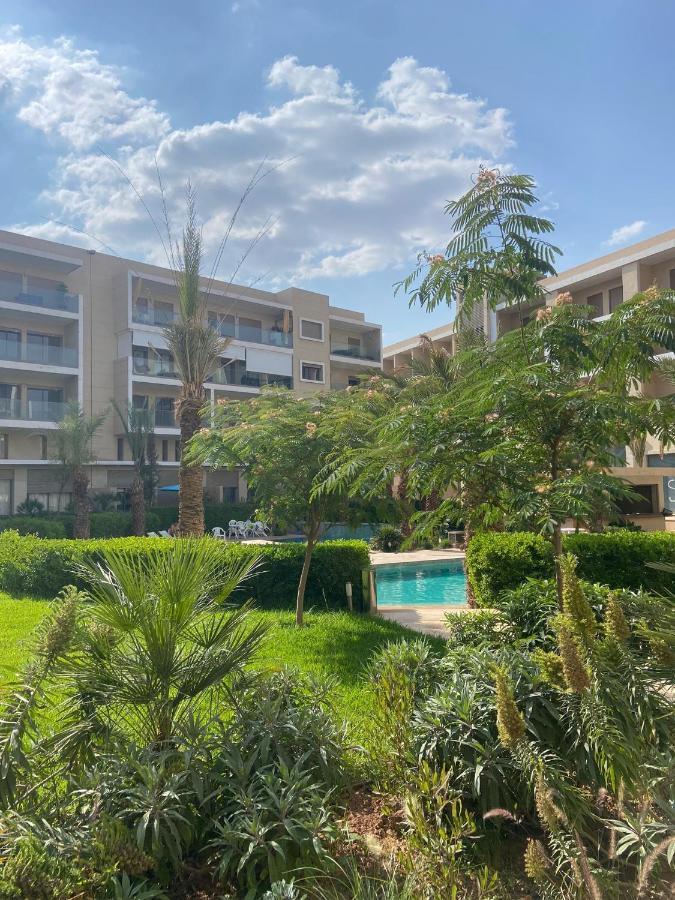 Splendide Appartement En Residence Piscine Marrakesh Bagian luar foto